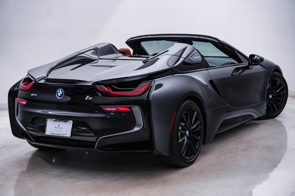 2019 BMW i8 Convertible 14