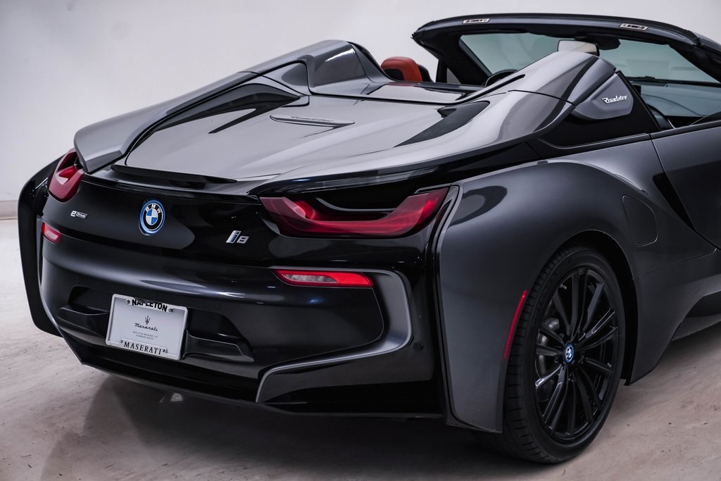 2019 BMW i8 Convertible 15