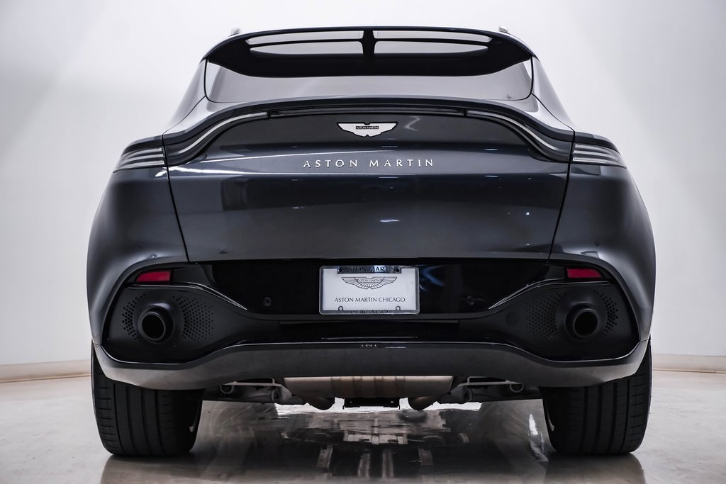 2021 Aston Martin DBX SUV 8