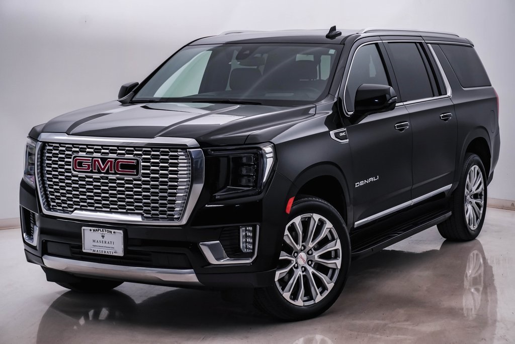 2022 GMC Yukon XL Denali 3