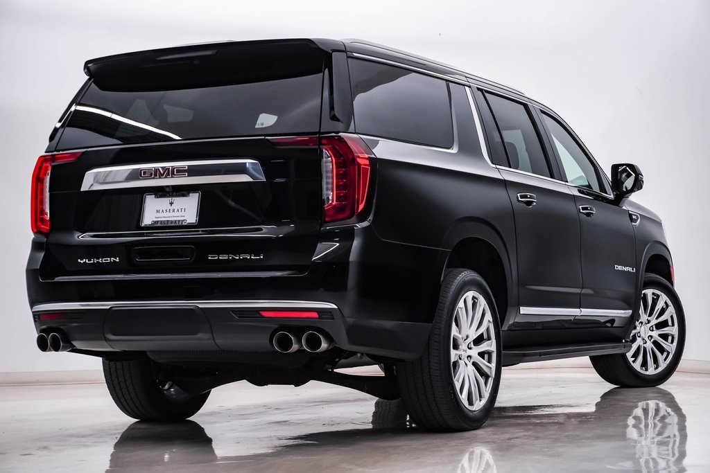 2022 GMC Yukon XL Denali 9