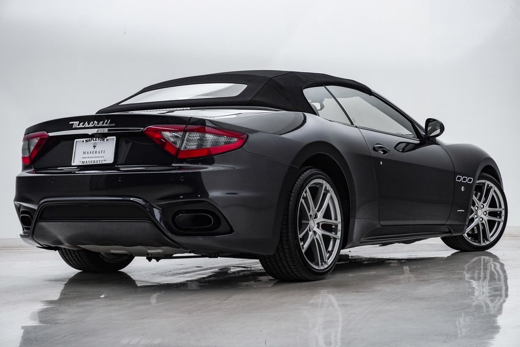 2018 Maserati GranTurismo Sport 10