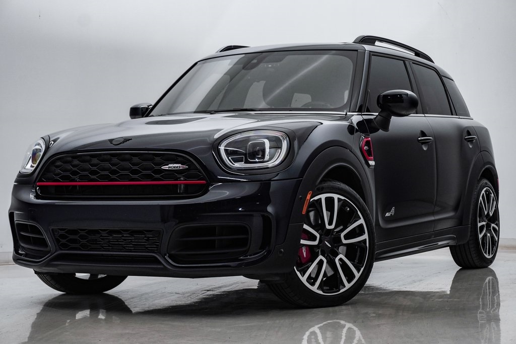 2022 MINI John Cooper Works Countryman iconic 1