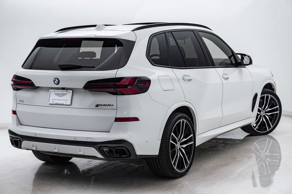 2024 BMW X5 M60i 11