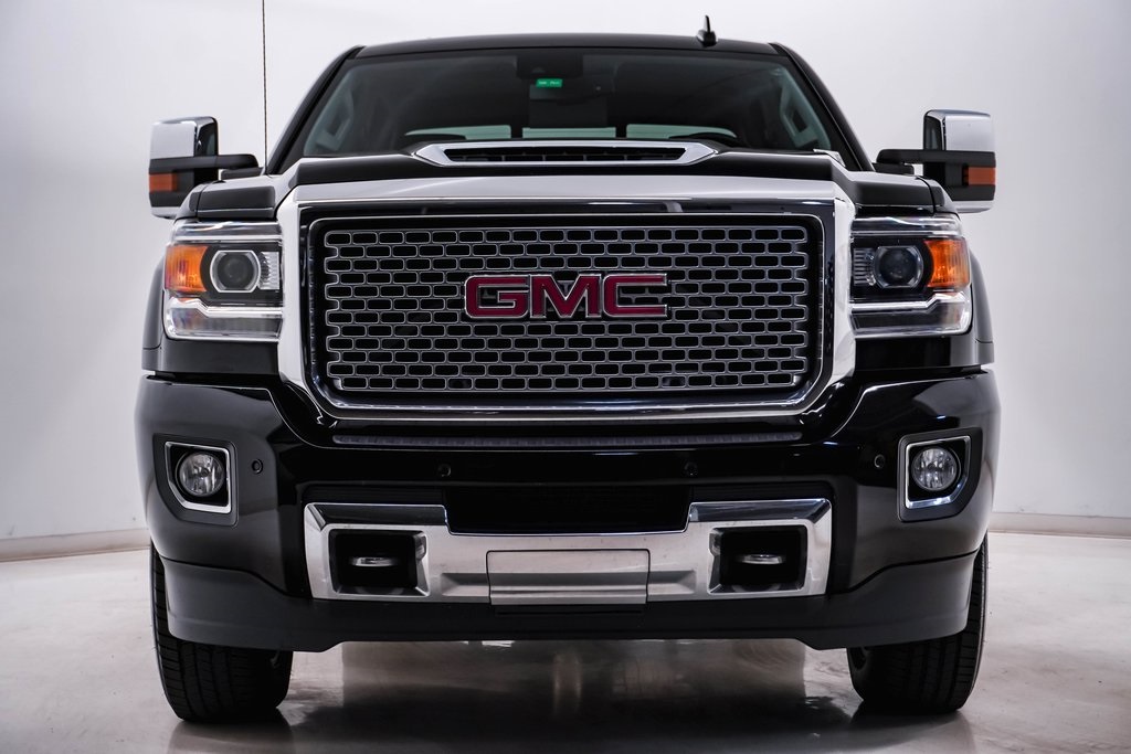 2017 GMC Sierra 2500HD Denali 7