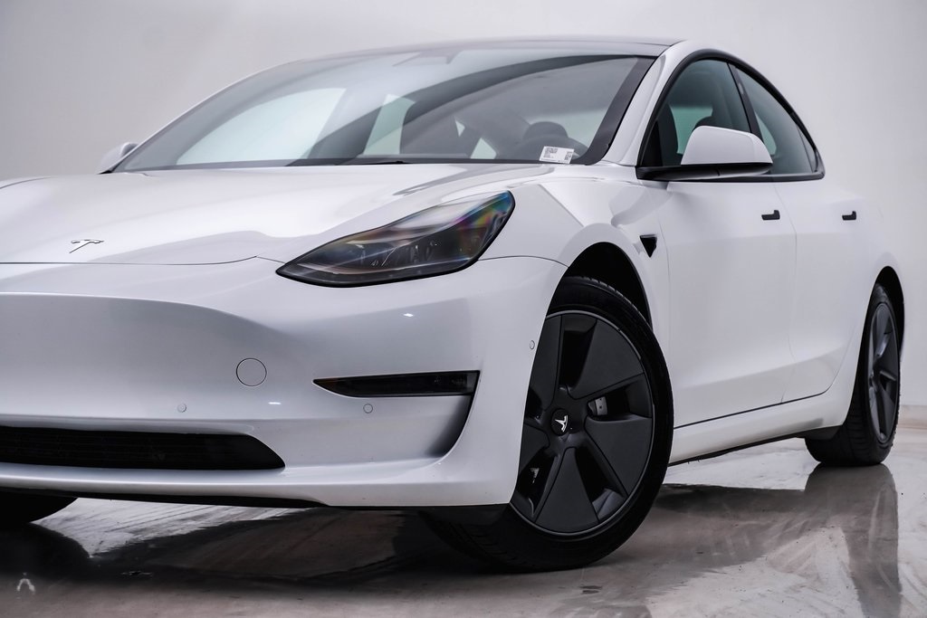 2021 Tesla Model 3 Standard Range Plus 2