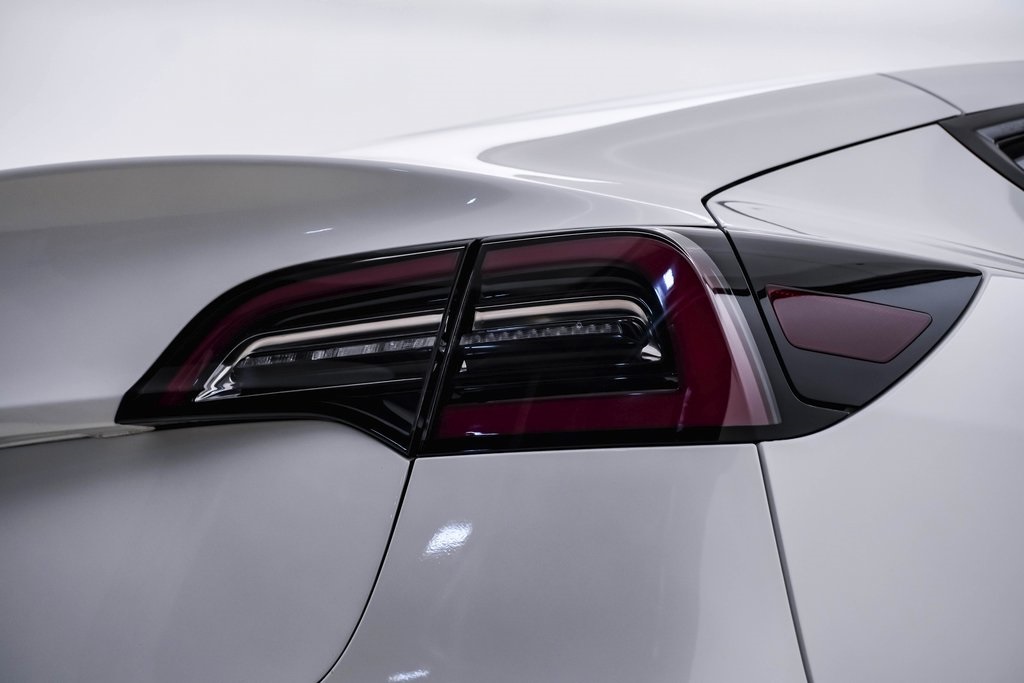 2021 Tesla Model 3 Standard Range Plus 12