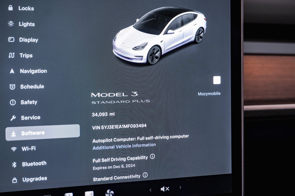 2021 Tesla Model 3 Standard Range Plus 23