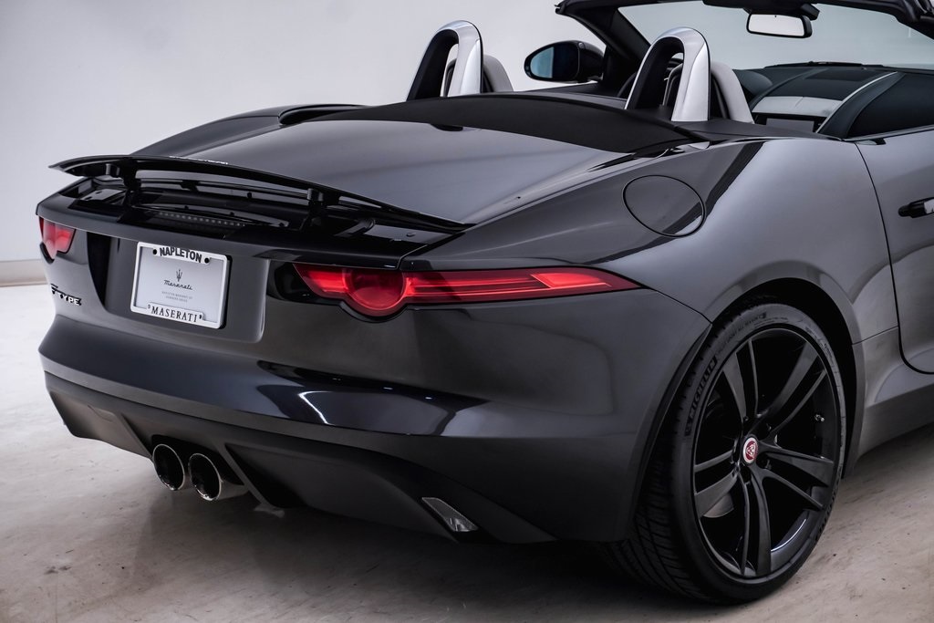 2016 Jaguar F-TYPE Convertible 14