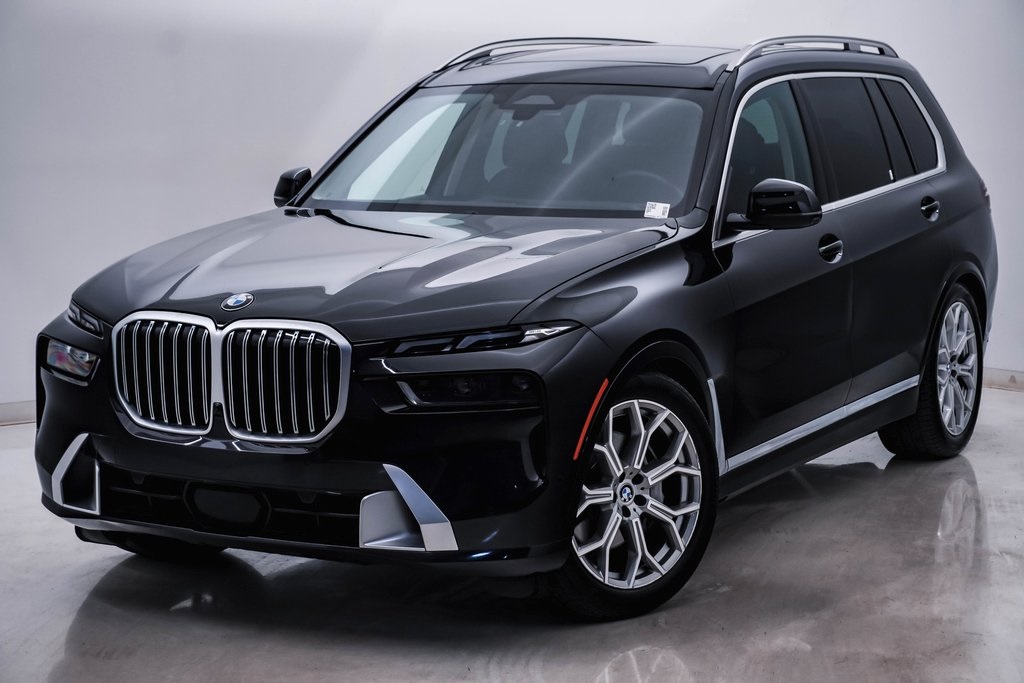 2023 BMW X7 xDrive40i 3