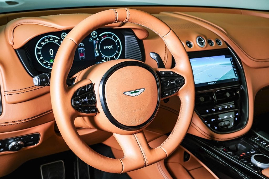 2021 Aston Martin DBX SUV 21