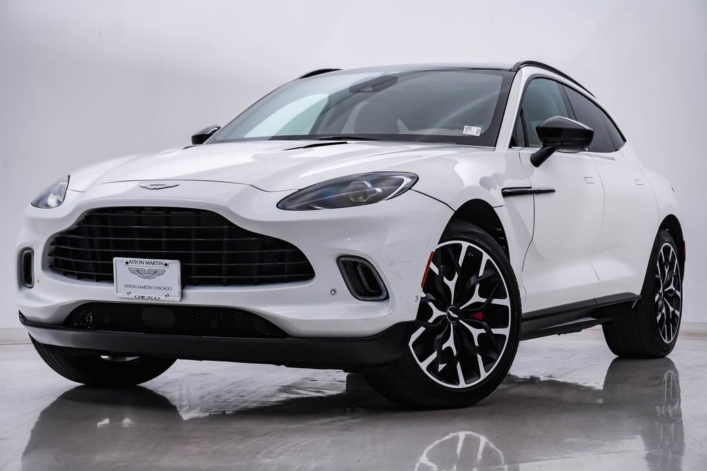 2021 Aston Martin DBX SUV 1