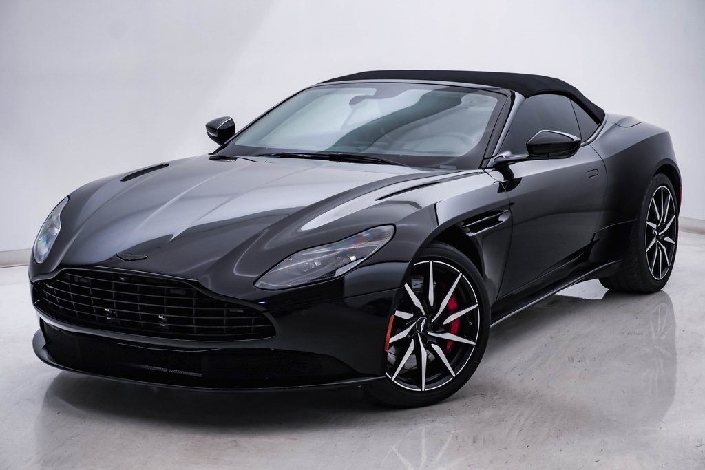 2021 Aston Martin DB11 Volante 7