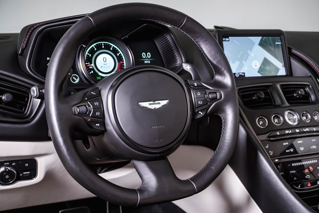 2021 Aston Martin DB11 Volante 25