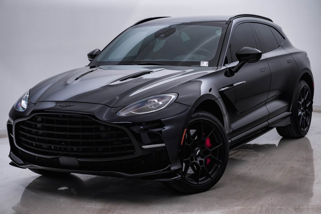 2023 Aston Martin DBX 707 3