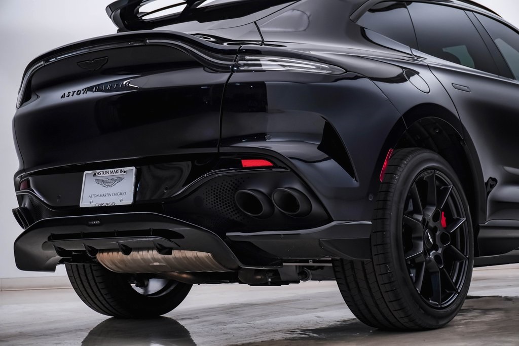 2023 Aston Martin DBX 707 12