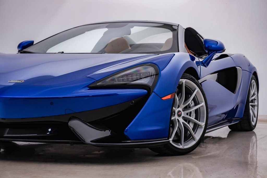 2018 McLaren 570S Spider 2