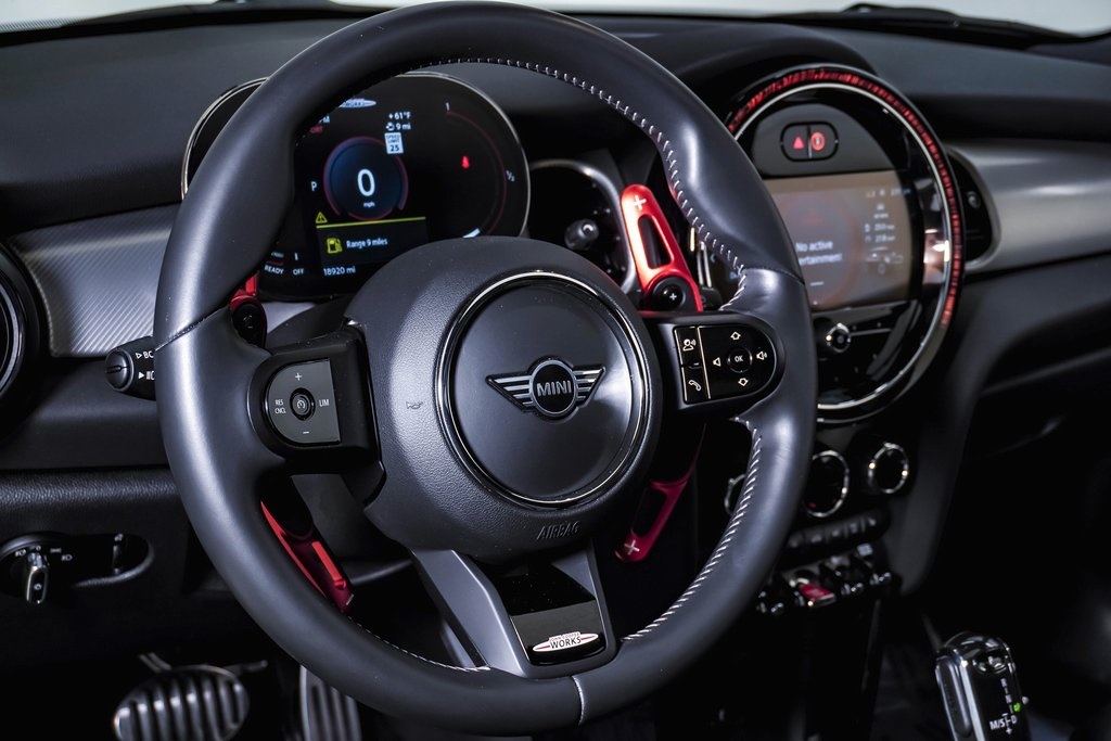 2023 MINI John Cooper Works Signature 24