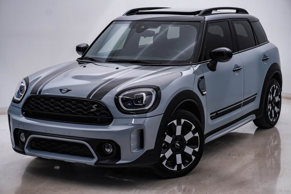 2023 MINI Cooper S Countryman Iconic 2.0 3