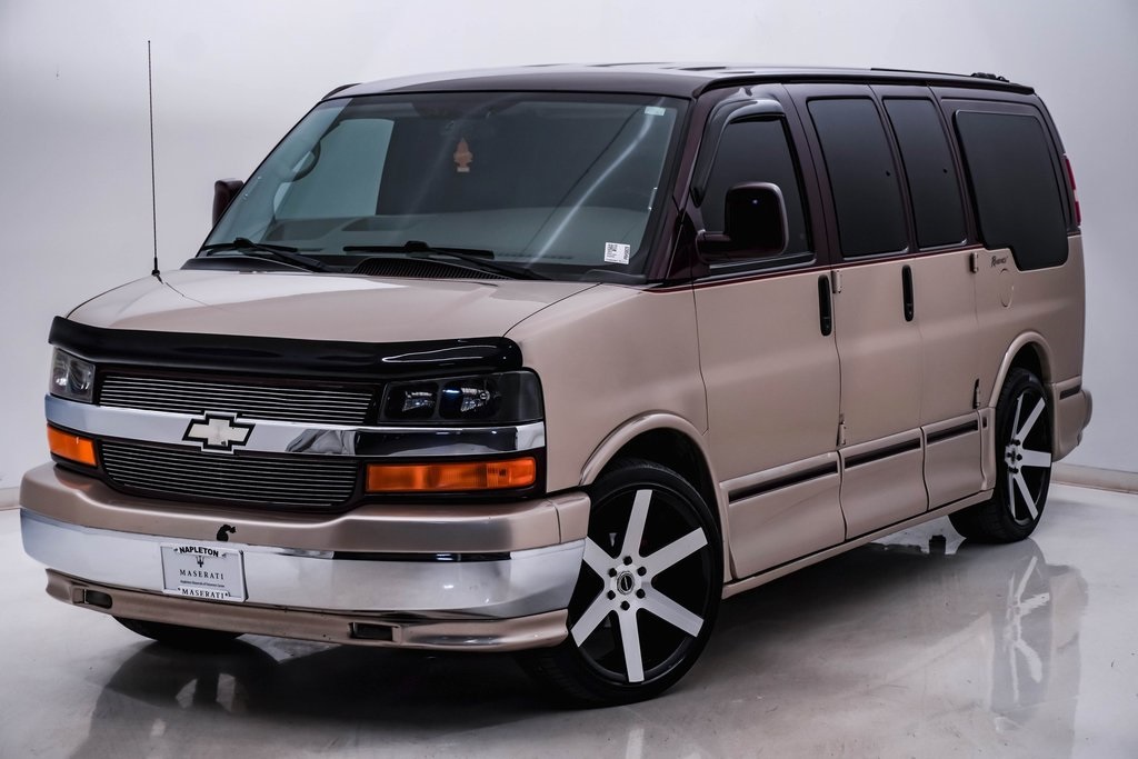 2005 Chevrolet Express Van G1500 Regency Conversion 3