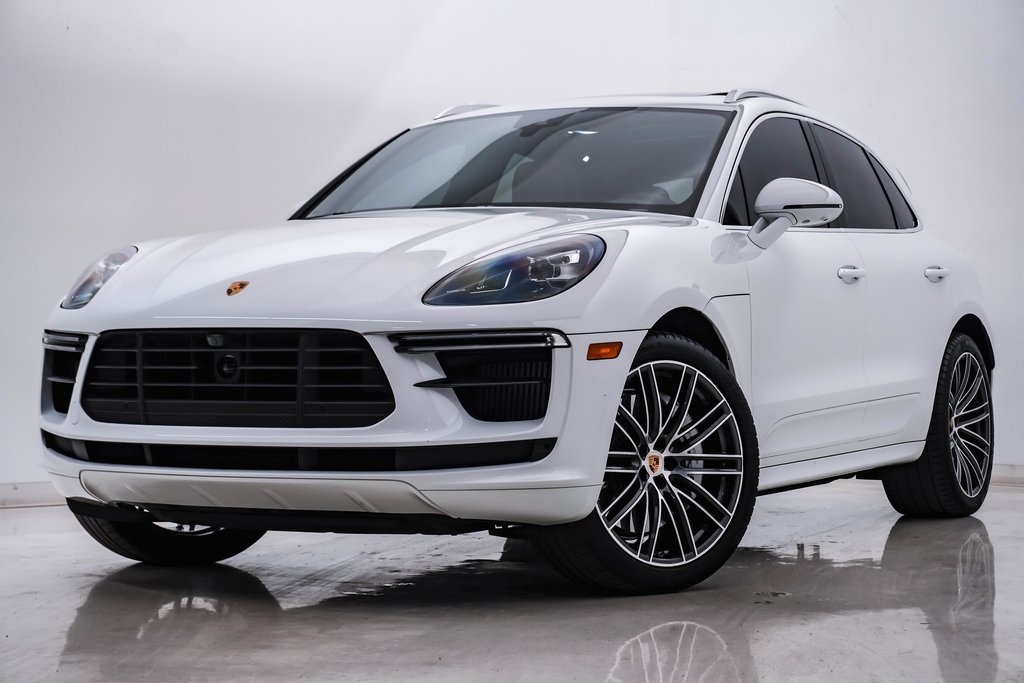 2021 Porsche Macan Turbo 1