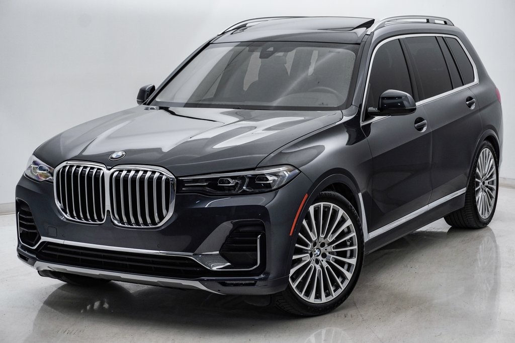 2022 BMW X7 xDrive40i 3