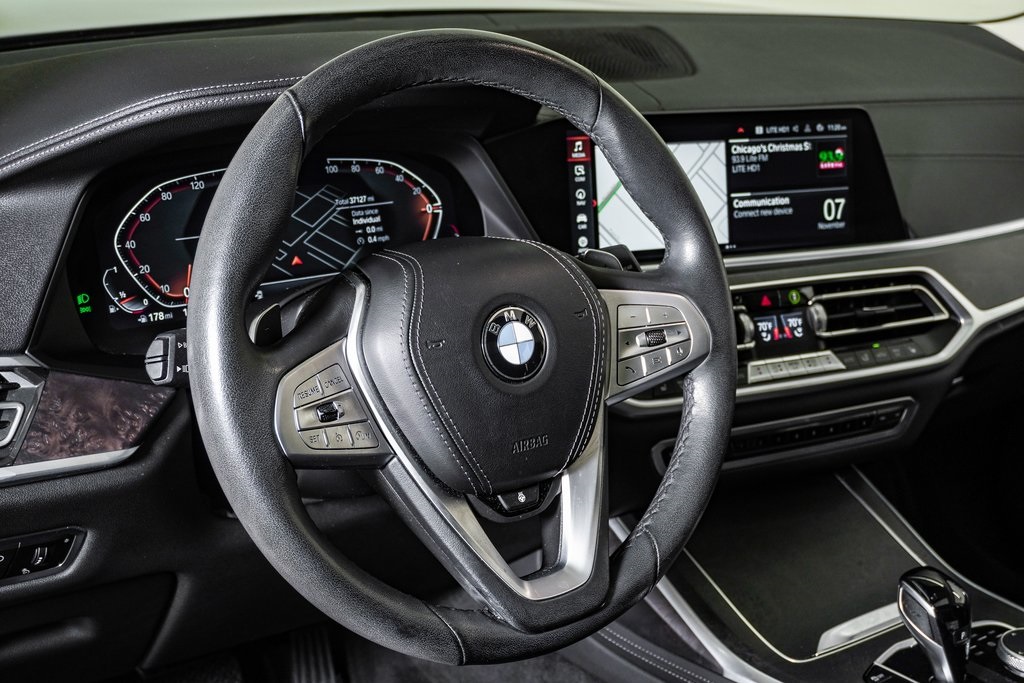 2022 BMW X7 xDrive40i 21