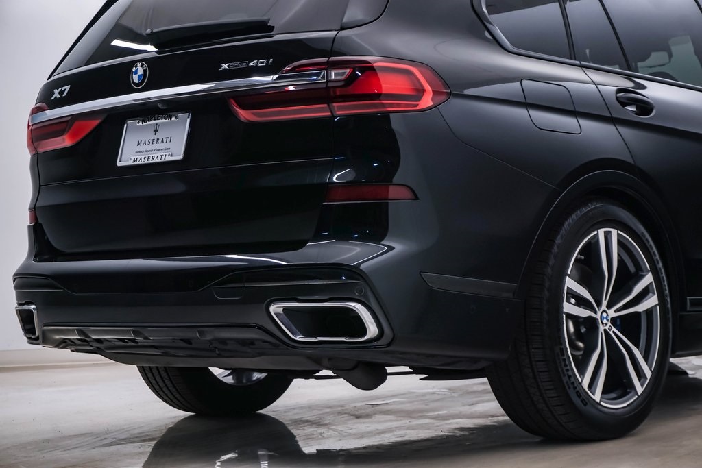 2019 BMW X7 xDrive40i 12