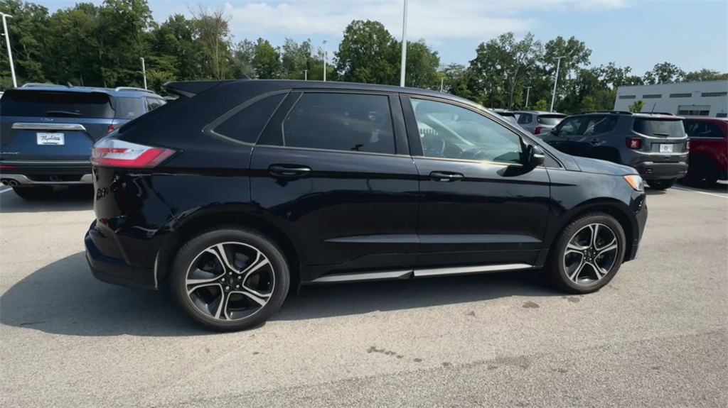 2020 Ford Edge ST 8