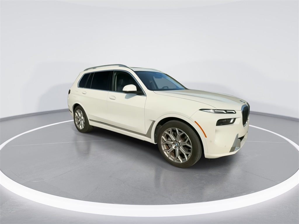 2023 BMW X7 xDrive40i 2