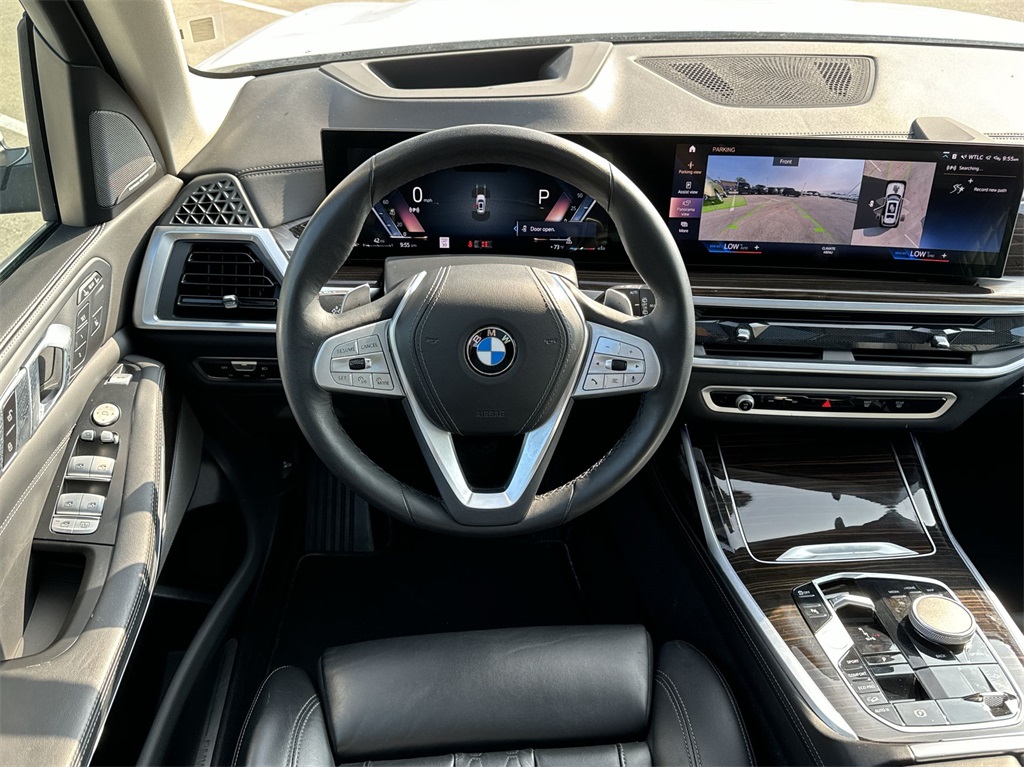 2023 BMW X7 xDrive40i 16