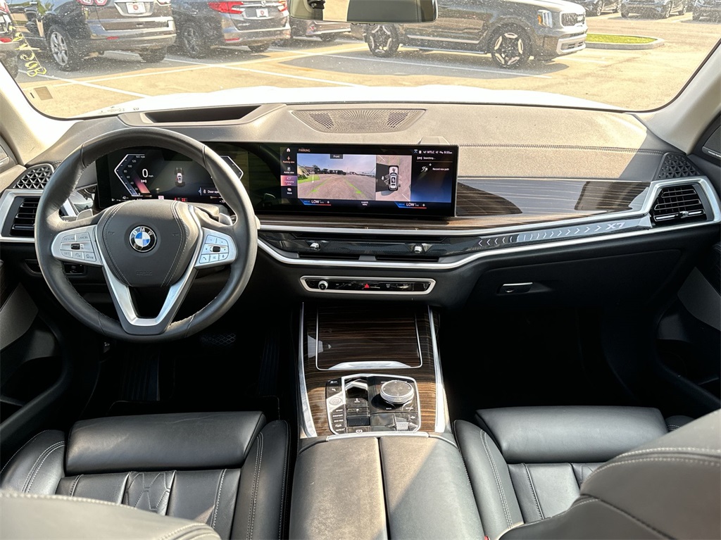 2023 BMW X7 xDrive40i 19