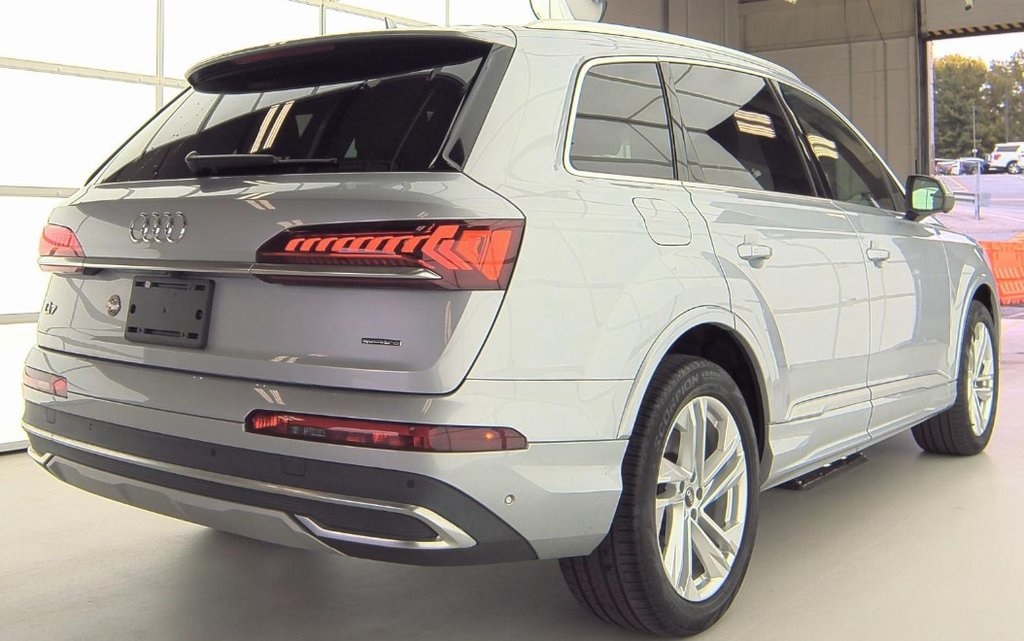 2021 Audi Q7 45 Premium Plus 3