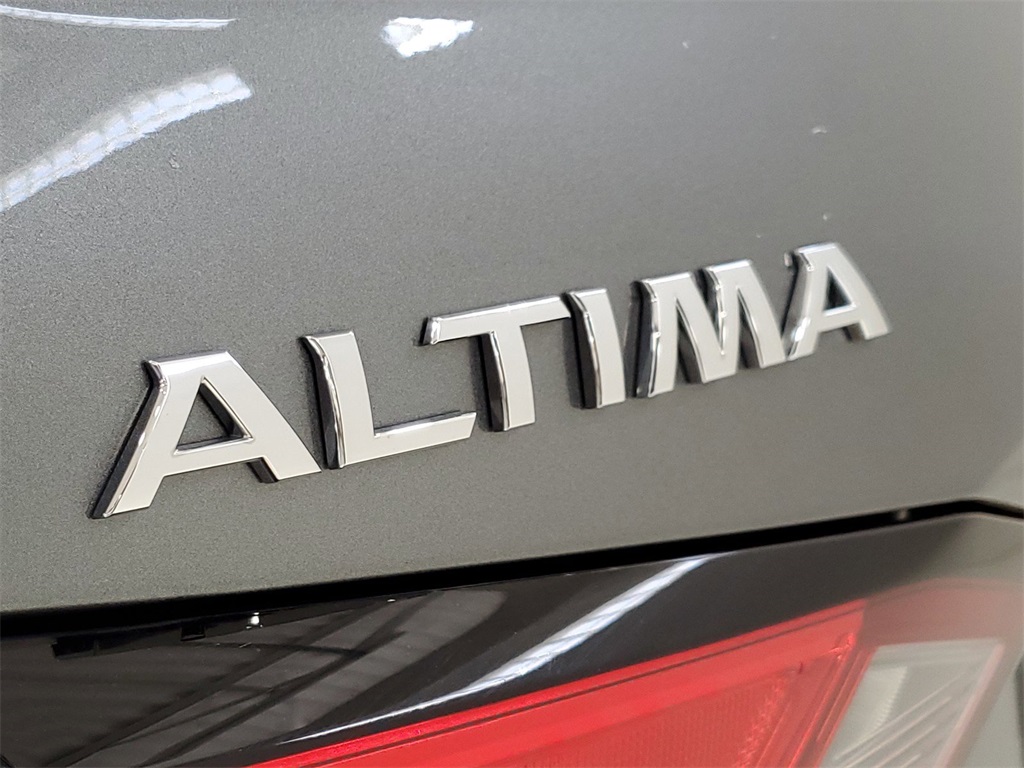2021 Nissan Altima 2.5 SV 33