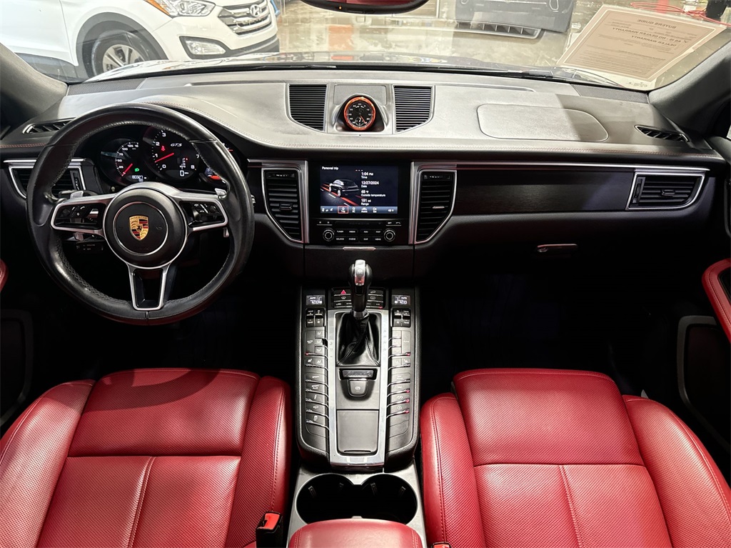 2018 Porsche Macan GTS 11