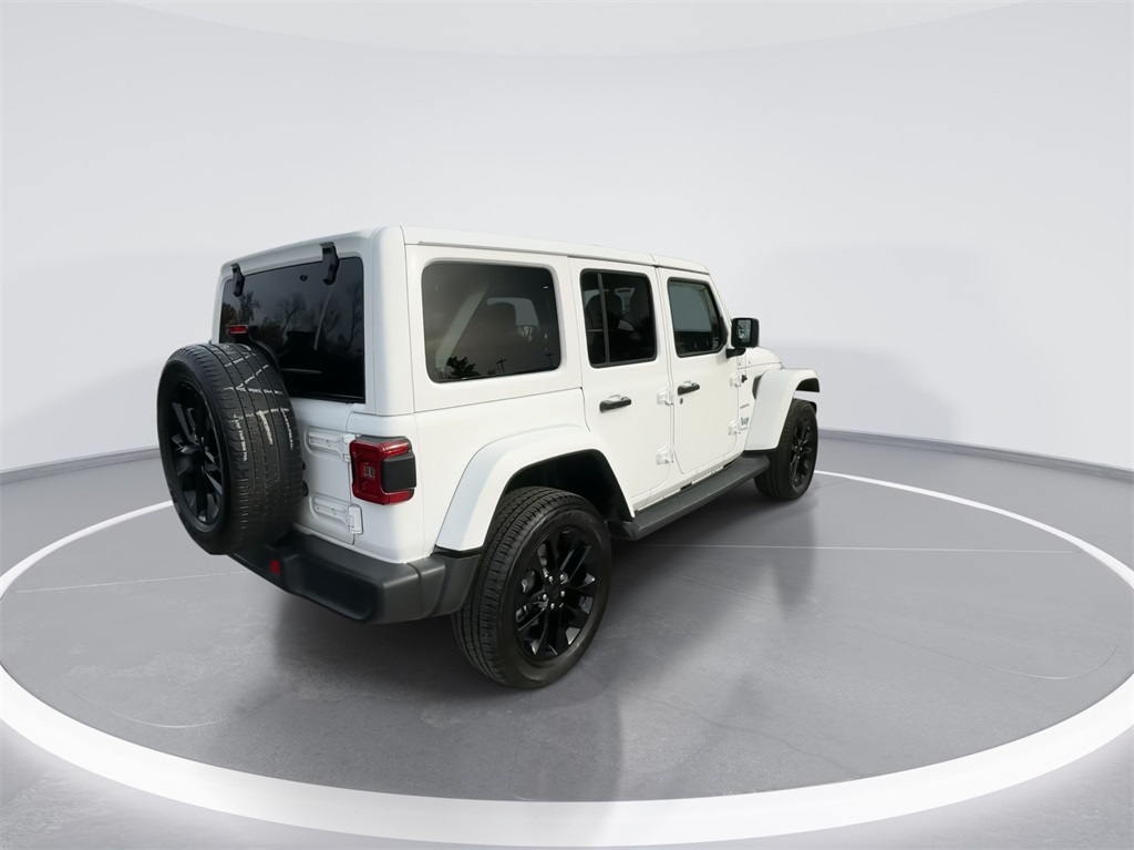 2021 Jeep Wrangler Unlimited Sahara 4xe 10