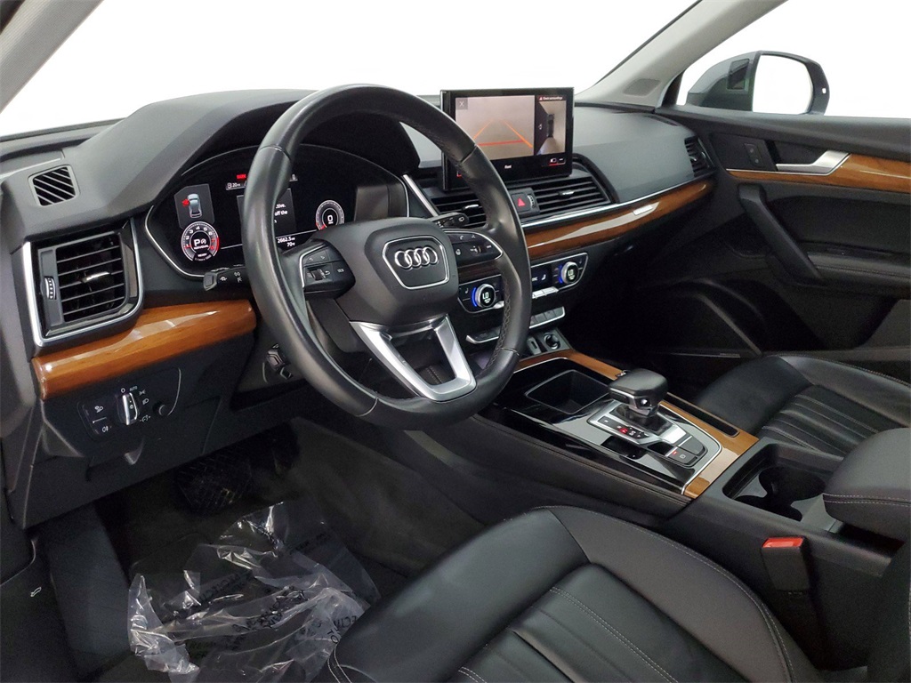 2023 Audi Q5 45 S line Premium Plus 30