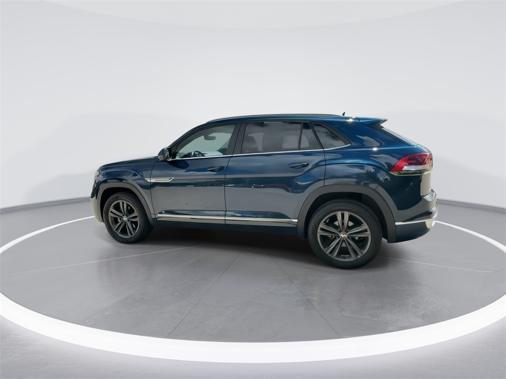 2021 Volkswagen Atlas Cross Sport 3.6L V6 SE w/Technology R-Line 7