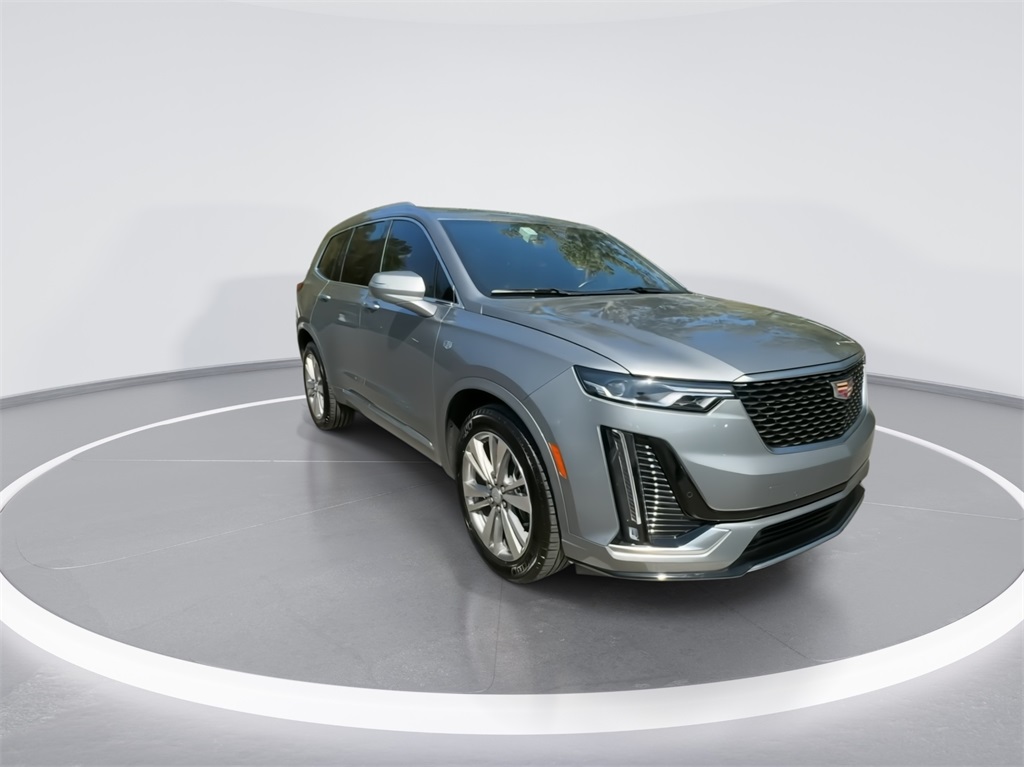 2024 Cadillac XT6 Premium Luxury 2