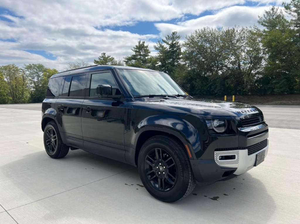 2024 Land Rover Defender 110 S 5