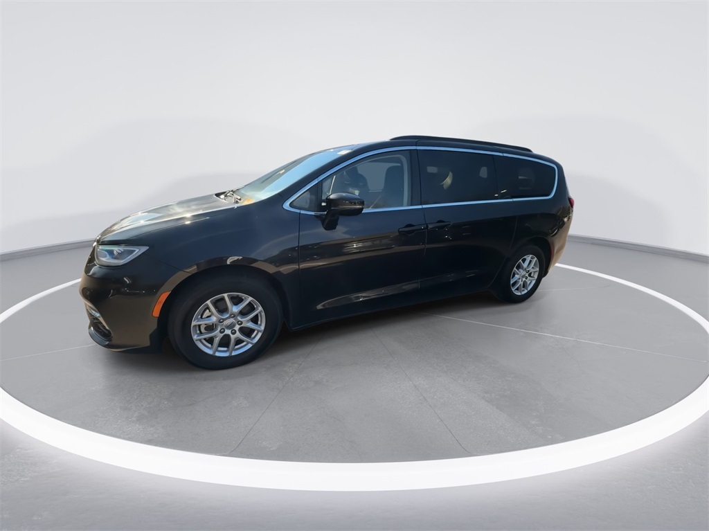 2022 Chrysler Pacifica Touring L 5