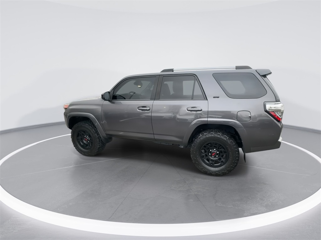 2020 Toyota 4Runner SR5 7