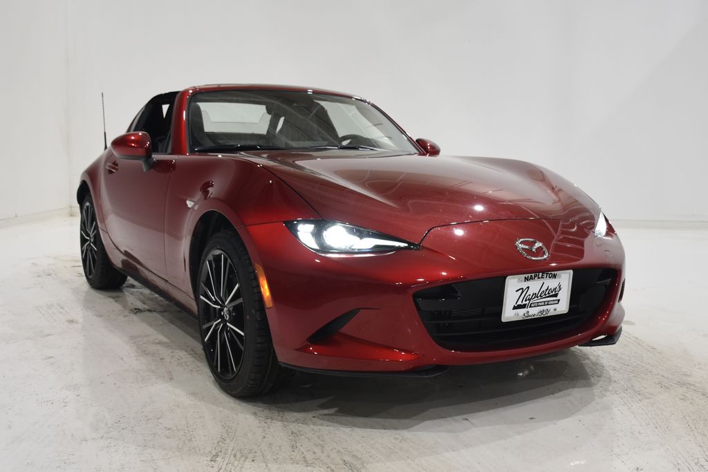 2024 Mazda MX-5 Miata RF Grand Touring 6