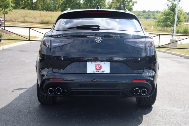 2024 Alfa Romeo Stelvio Quadrifoglio 6