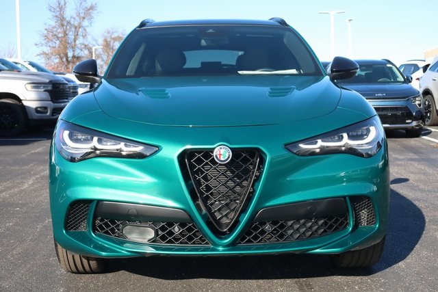 2024 Alfa Romeo Stelvio Quadrifoglio 3