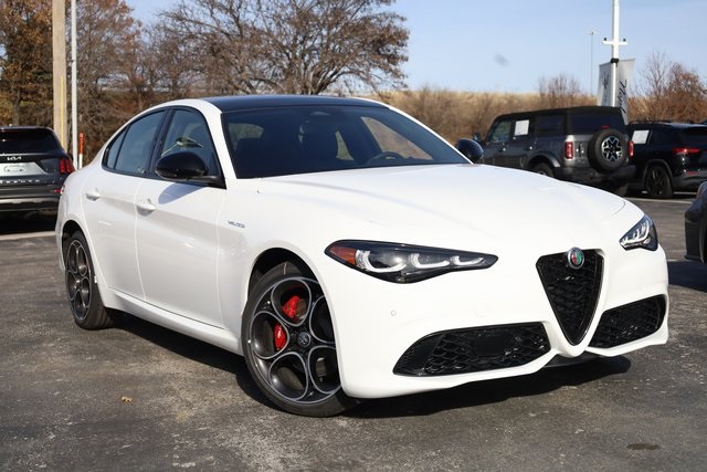 2025 Alfa Romeo Giulia Sprint 2