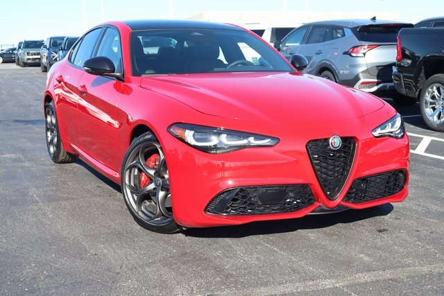 2025 Alfa Romeo Giulia Tributo Italiano 2