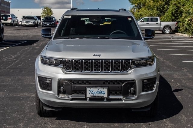 2024 Jeep Grand Cherokee L Overland 2