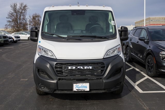 2023 Ram ProMaster 1500 Low Roof 3