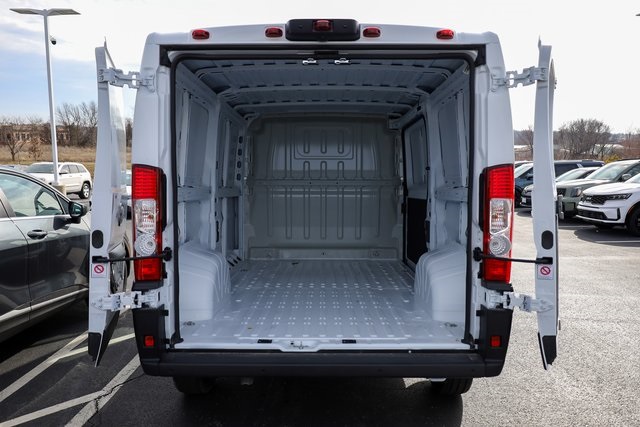 2023 Ram ProMaster 1500 Low Roof 9